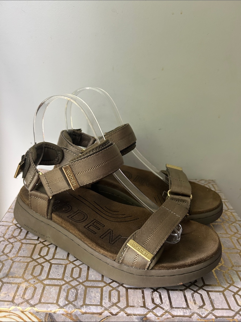 Woden Line Water Resistant Sandals in Dark Olive Women's size 37/6-6.5